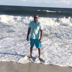 Meet your Posher, Eric